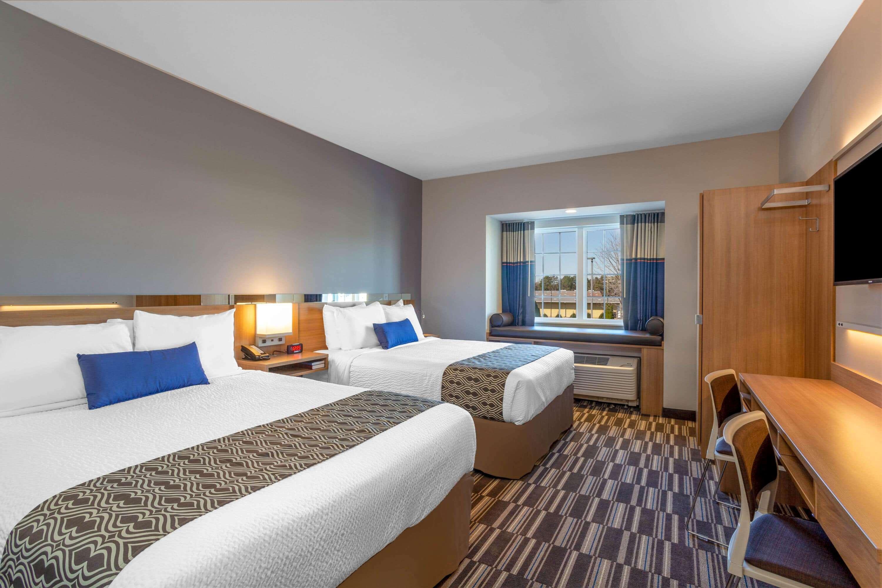 Microtel Inn Suites By Wyndham Саут-Хілл Екстер'єр фото
