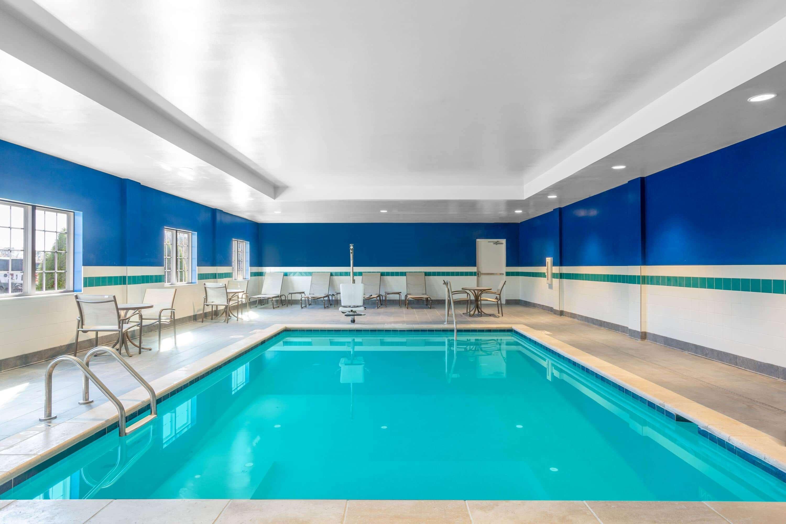 Microtel Inn Suites By Wyndham Саут-Хілл Екстер'єр фото